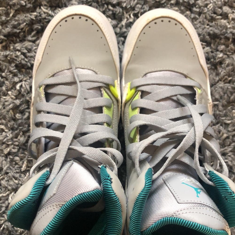 Jordan Flight - Picture 11 of 13